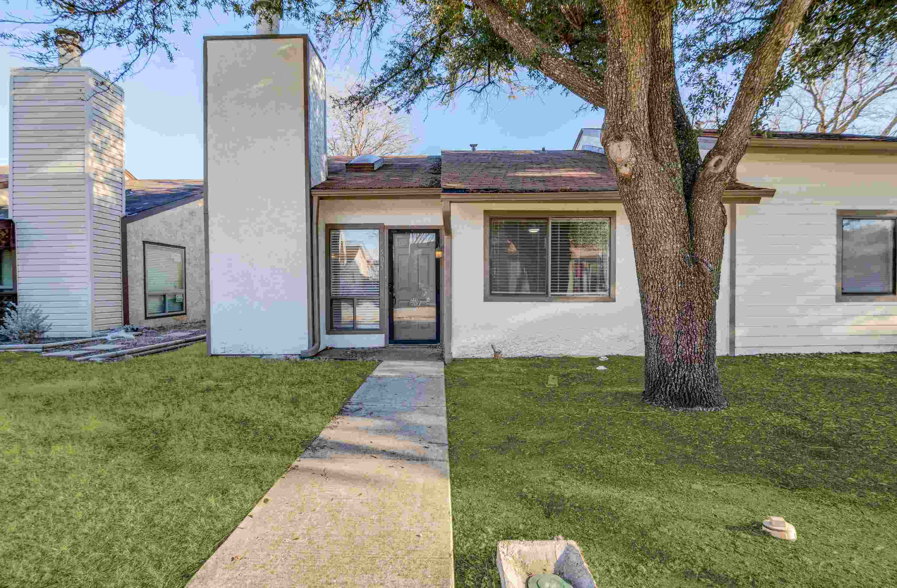 505 Pine Trail Dr